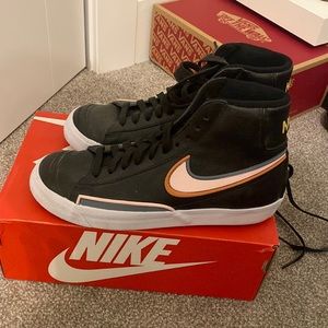 Nike blazers size 8 in women's